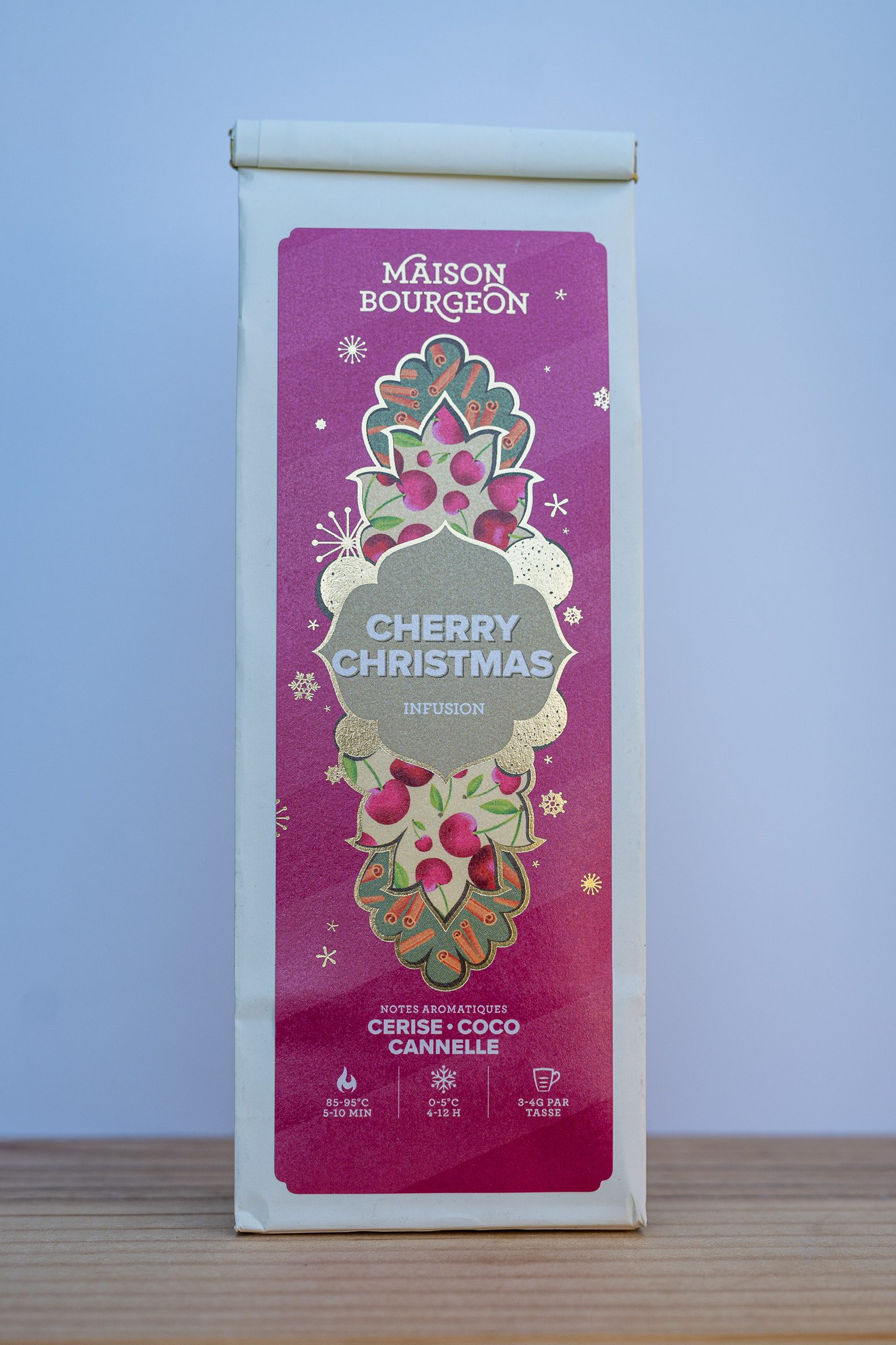 Cherry Christmas – vánoční bylinná směs s třešní, kokosem a skořicí, Maison Bourgeon - 100g