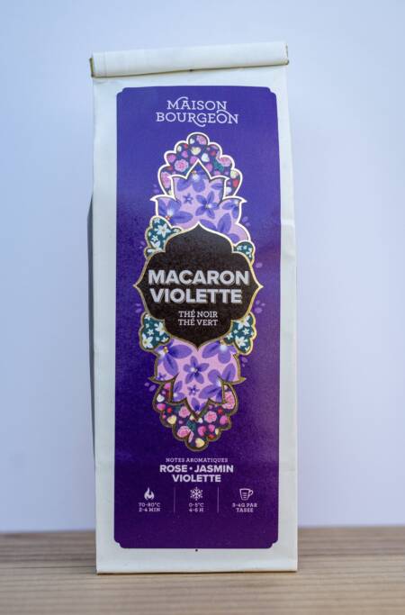 Macaron Violette – květinový černý a zelený čaj, Maison Bourgeon - 100g